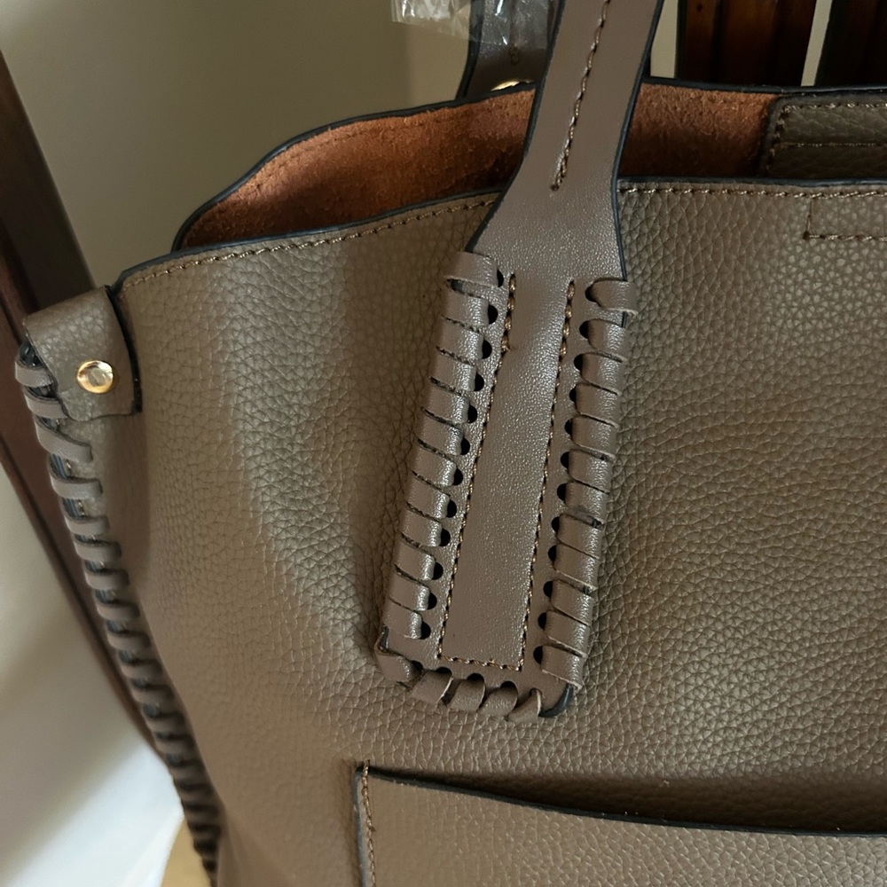 Micah Whipstitch 3 Compartment Tote by Jen & Co - Picture 4 of 7
